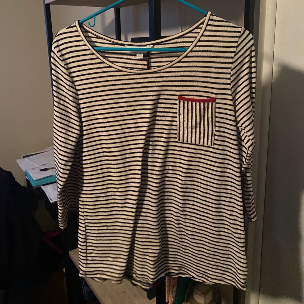 Long sleeve charming Charlie